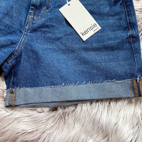 NWT Kenzie High Waist Denim Blue Jean Shorts 26 Size 2 - Picture 2 of 8